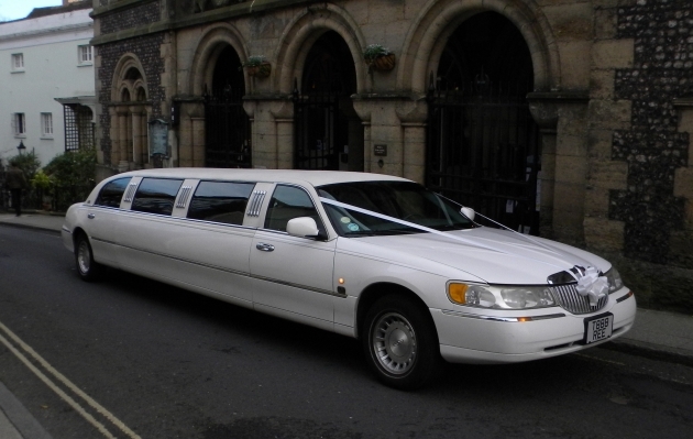 Limousine wedding car - Slide 2